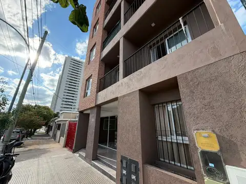 DEPARTAMENTO EN ALQUILER 1 DORMITORIO ALTO ALBERDI CON BALCON