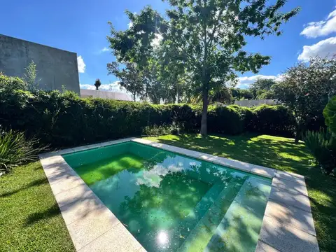 Depto Tipo Casa en Venta de 3 ambientes