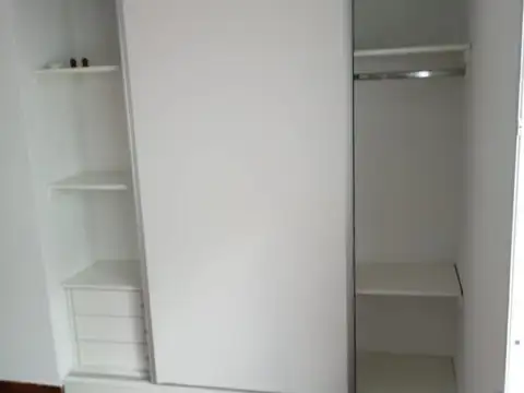 Depto Tipo Casa 2 ambientes con 1 baño