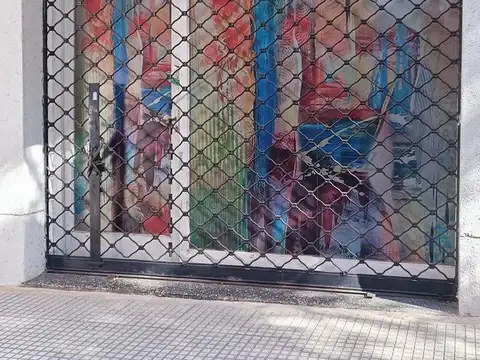 Juan de Garay al 2400