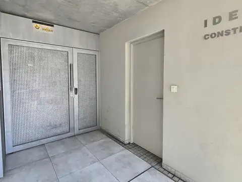 Cerrito 100, Piso 00