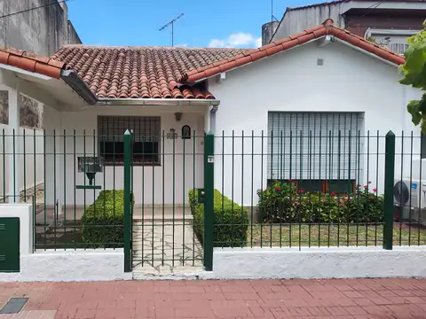 Chalet 3amb con Jardin en Alquiler en Martinez