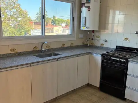Departamento en Alquiler en Quilmes, $ 500.000