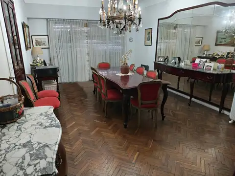 Casa en Venta de 5 dormitorios