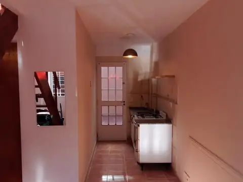 DEPARTAMENTO EN ALQUILER EN SAN MARTIN CENTRO 2 AMBIENTES