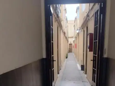 Depto Tipo Casa en Venta 50 años