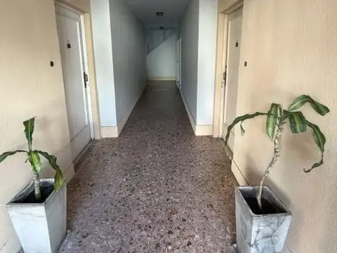 Pedro de Mendoza 400, Piso 2