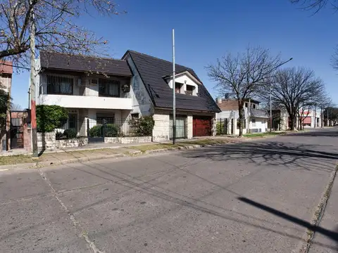 Navarro  6647