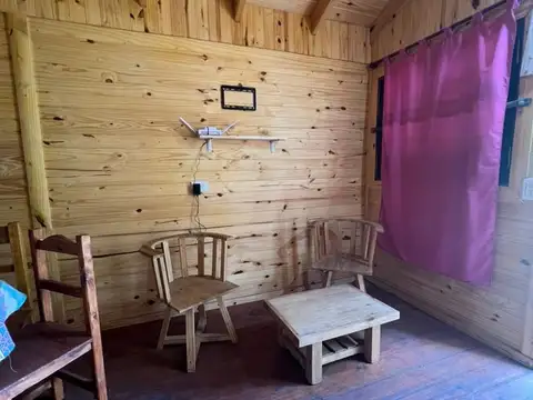 Casa 2 ambientes con 1 baño