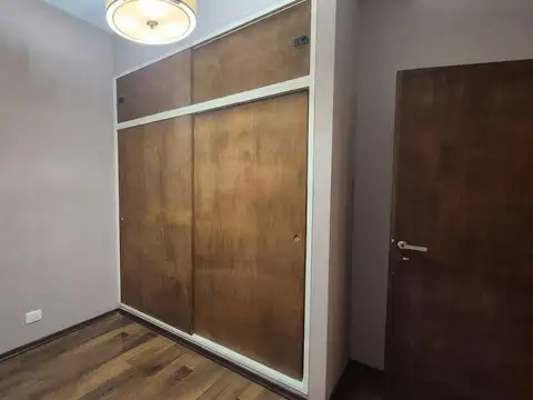 Depto Tipo Casa en Venta 51 años