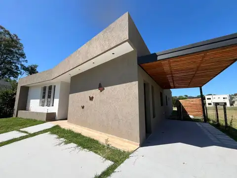 CASA EN VENTA 5 AMB SANTA ELENA PILAR DEL ESTE.