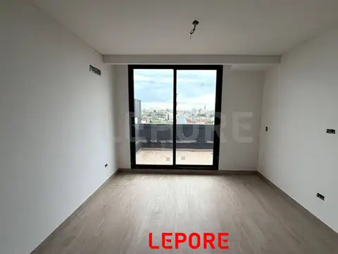 Departamento en Venta en Chacarita, USD 145.000