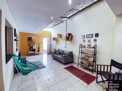 PH en venta - 3 dormitorios 2 baños - patio - 140mts2 - La Plata