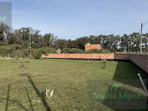 Terreno en Venta en Balneario Santa Elena, USD 45.000