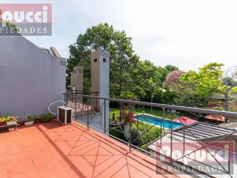 Casa Duplex 5 Amb con Suite y Playroom en Punta Chica