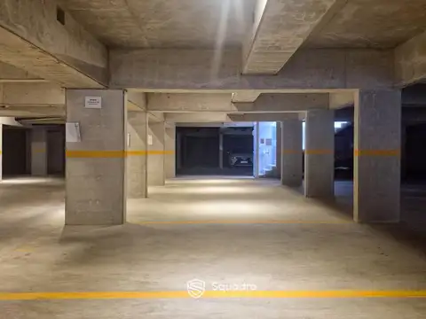 VENTA - Cochera cubierta de 12 m2 - Barrio Republica de la Sexta, Rosario.