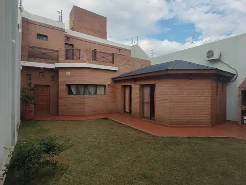 VENTA CASA CHALET 4 AMB SARANDI