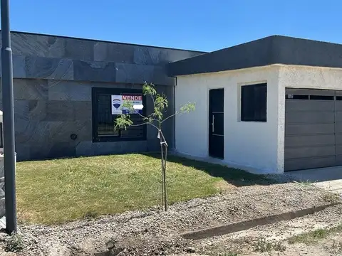 VENTA CASA VILLA JUANA- 3 DORMITORIOS-ALTA GRACIA