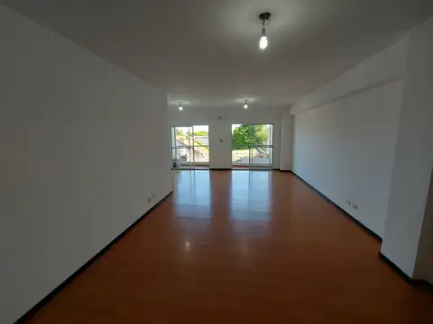 Sanabria 3100, Piso 3