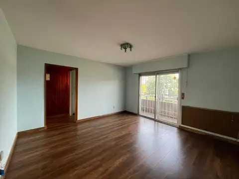 Venta apartamento 2 o 3 dorm en Malvin c/garaje