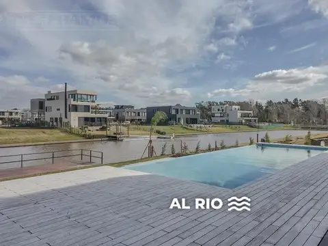 Casa sobre lote al RIO en venta en EL YACHT, NORDELTA