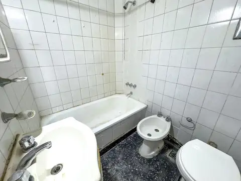 Departamento en Alquiler en Haedo, $ 480.000
