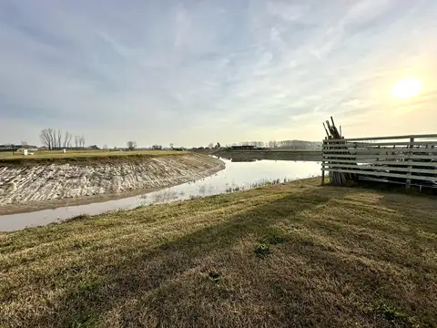 Terreno en  venta de 1000 m2 a la laguna 2da etapa