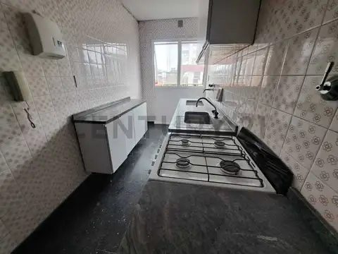 Departamento en Alquiler con 1 cocheras