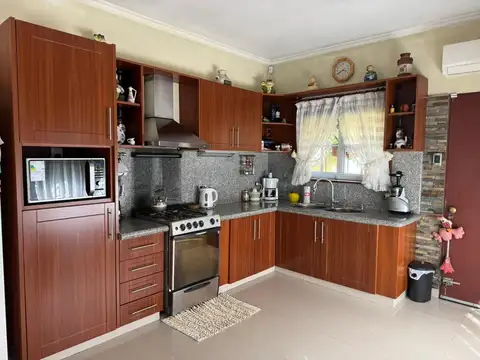Casa en Venta en Villa Vatteone, USD 120.000