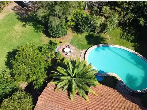 Venta quinta 1700mts de terreno, 4 habitaciones APTO CREDITO - Yei Pora - Tortuguitas