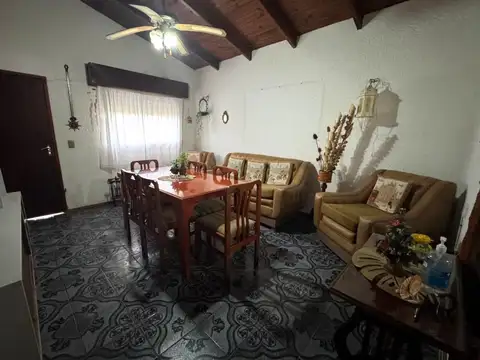 Casa en Venta en Lezica , USD 198.000