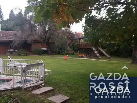 Casa en Venta de 5 dormitorios