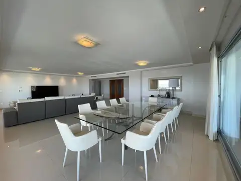 Departamento en Venta de 5 dormitorios