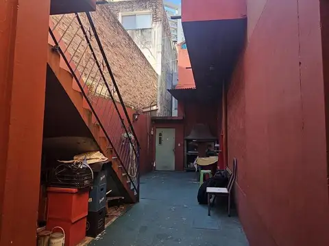 Depto Tipo Casa 5 ambientes con 4 baños