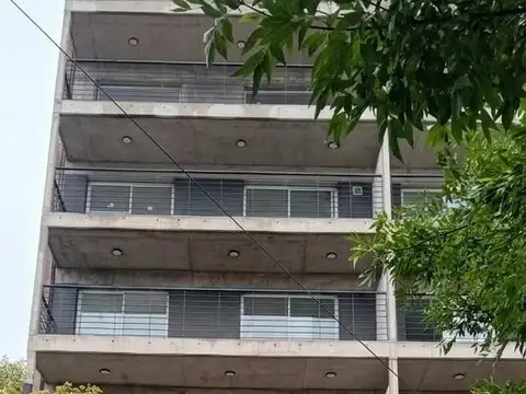 Ituzaingó 400 - Piso 4º Dpto 01