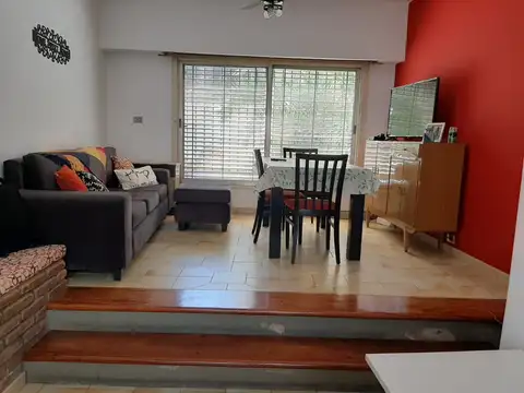 Depto Tipo Casa en Venta de 1 dormitorio