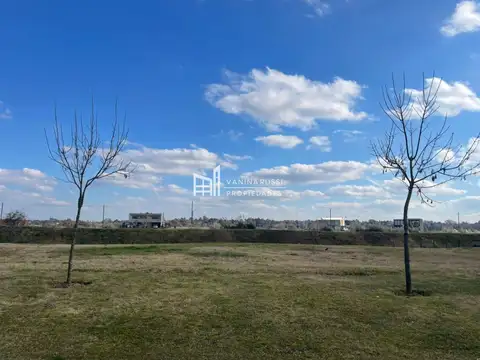 Terreno en Venta 22,95  mts Frente