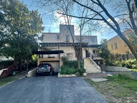Santa Barbara, Corredor Bancalari - Benavidez 3900