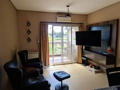 Autopista Ricardo Balbín 1700