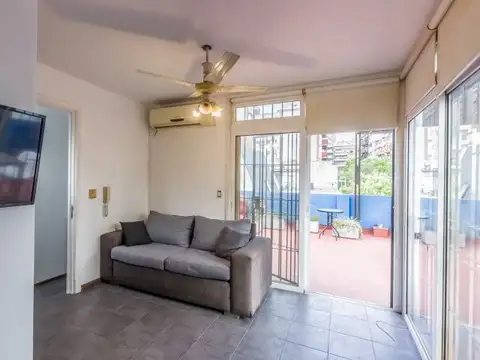 Depto Tipo Casa 3 ambientes con 2 baños