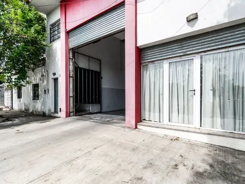 Venta Galpon con Oficinas en El Palomar