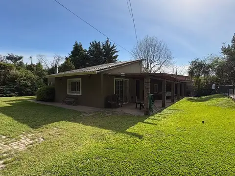 Barrio El Trébol-Los Robles al 1000
