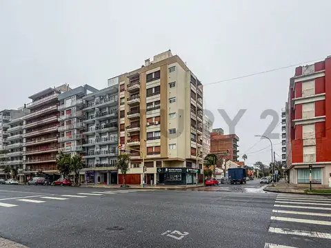 VENTA DEPARTAMENTO 3 AMBIENTES AL FRENTE BARRIO LA PERLA