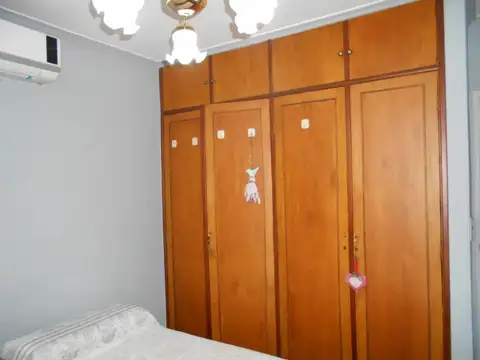 Casa en Venta en Hurlingham, USD 165.000