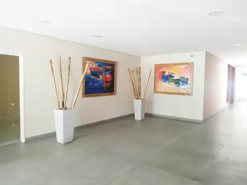 Dpto. A Estrenar Monoambiente, al frente c/balcon terraza. Todo  luz 