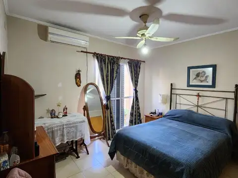 Depto Tipo Casa 4 ambientes con 1 baño