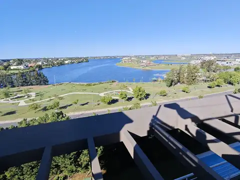 Departamento en Alquiler con 1 cocheras