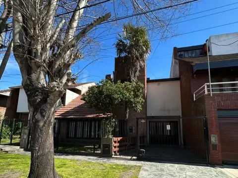 Casa en Alquiler de 3 dormitorios