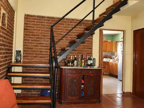 Casa de 4 dormitorios en terreno de 562m2 en Aristobulo del Valle 938 - Rincón de Milberg
