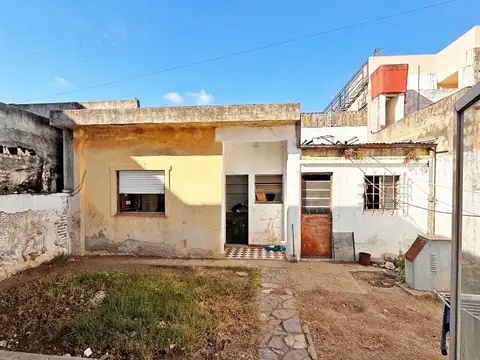 88- AGUSTIN ALVAREZ 2700